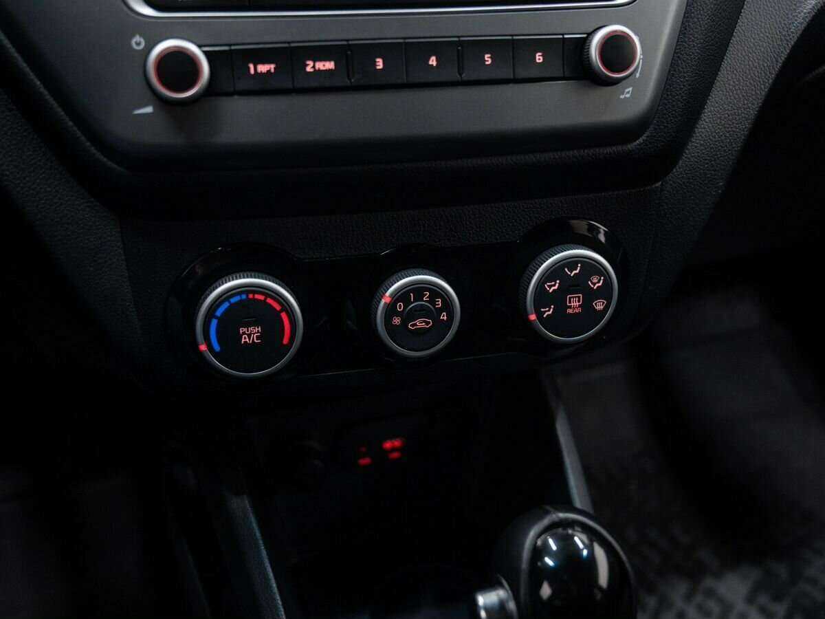 Купить Kia Rio, 2015, 92 000 км, фото №25