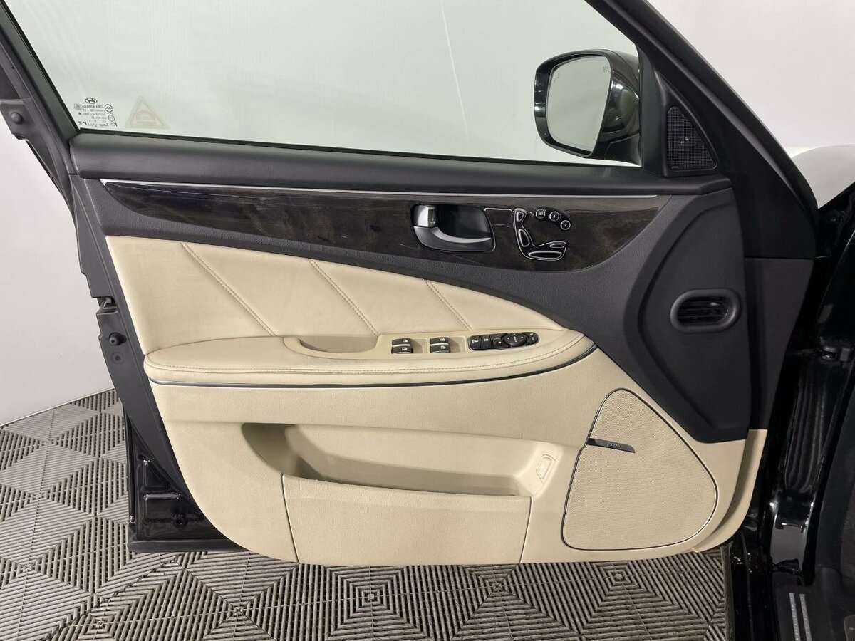 Купить Hyundai Equus, 2013, 223 480 км, фото №8