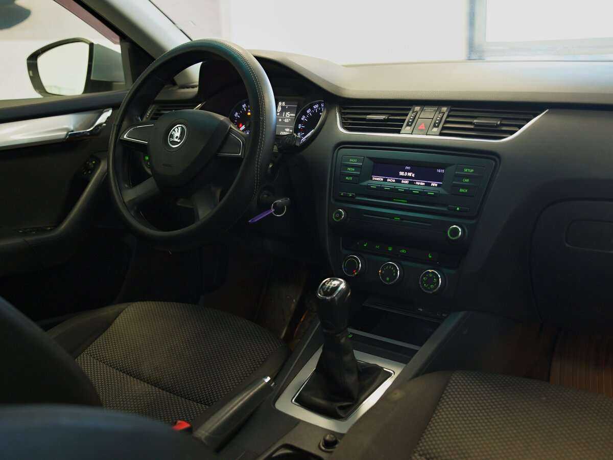 Купить Skoda Octavia, 2014, 233 564 км, фото №7