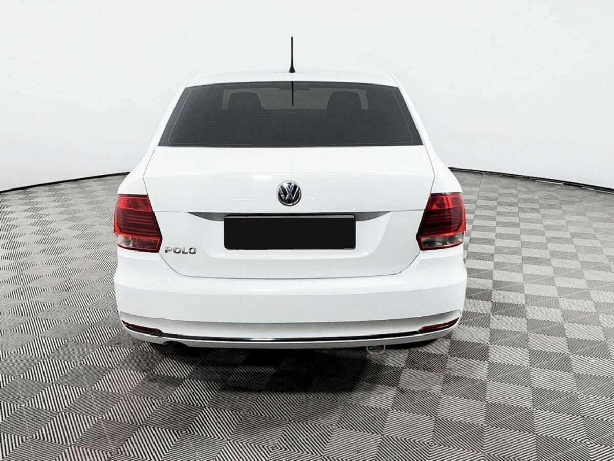 Купить Volkswagen Polo, 2015, 112 405 км, фото №6