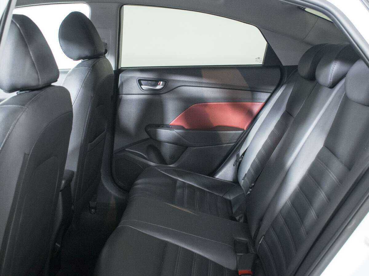 Купить Hyundai Solaris, 2020, 57 321 км, фото №10