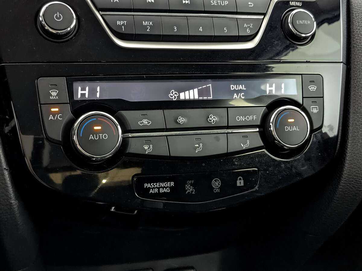 Купить Nissan Qashqai, 2014, 210 933 км, фото №17