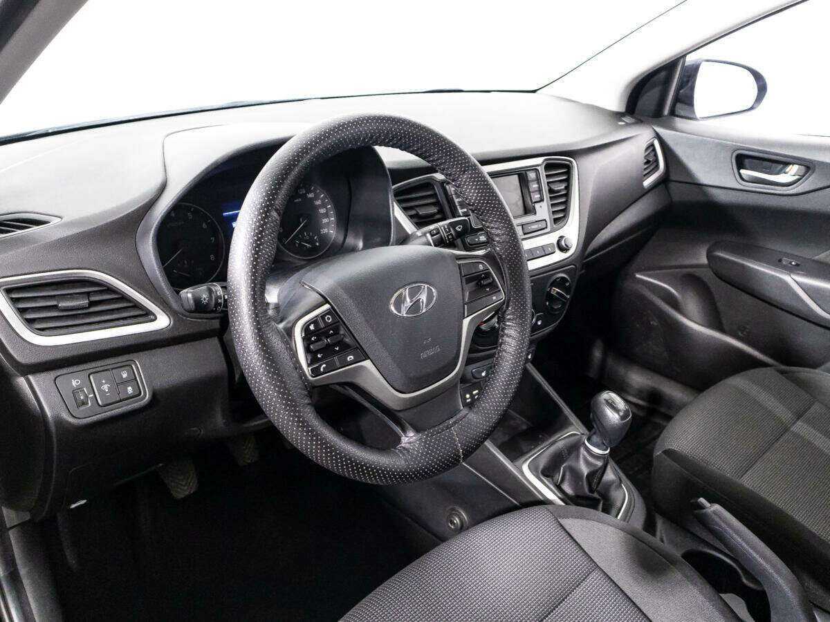 Купить Hyundai Solaris, 2017, 69 118 км, фото №11