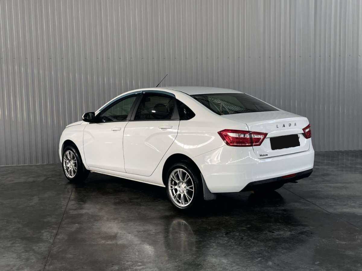 Купить Lada (ВАЗ) Vesta, 2017, 82 114 км, фото №7