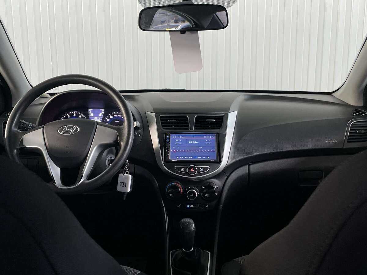 Купить Hyundai Solaris, 2013, 203 406 км, фото №9