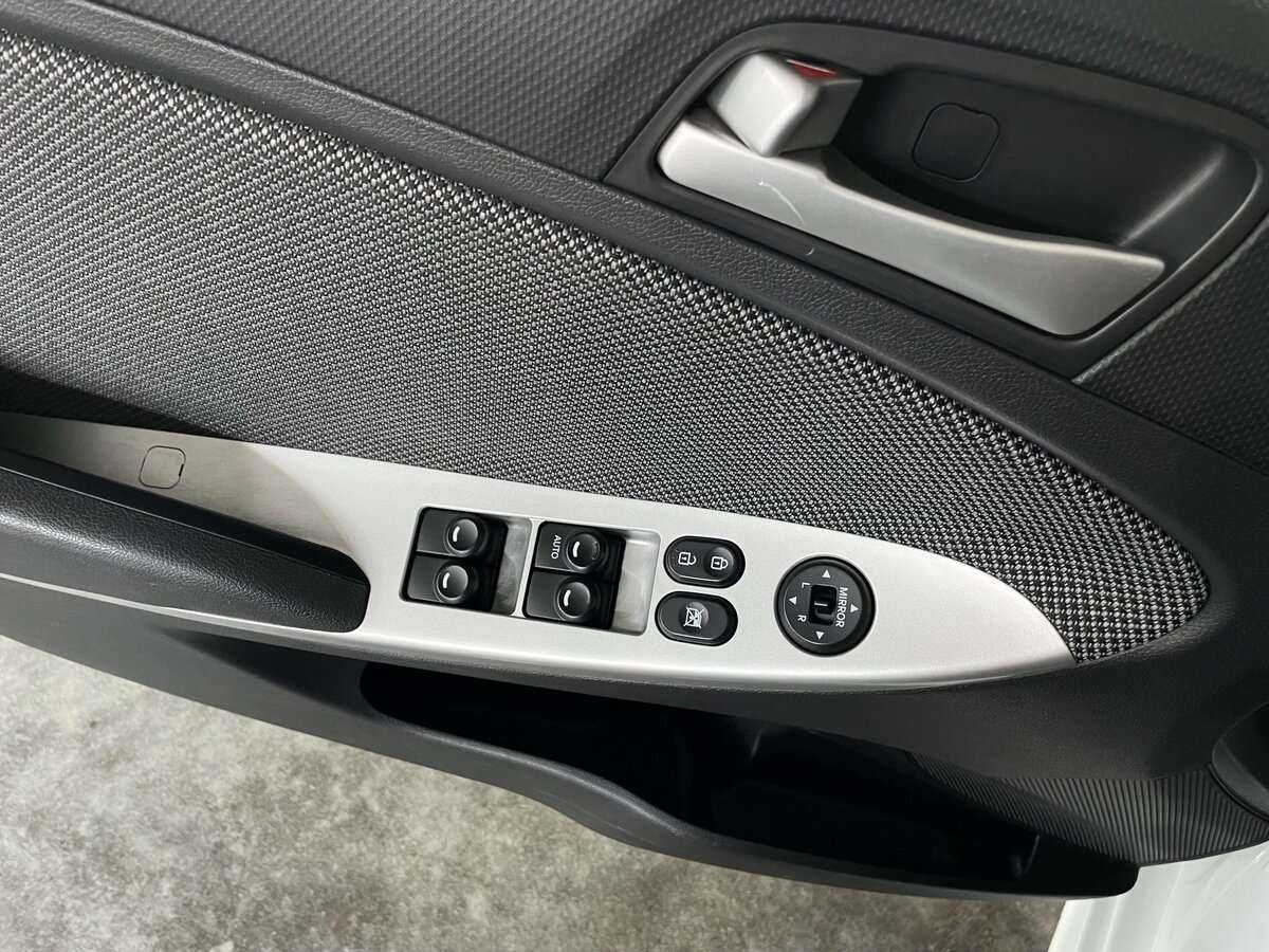 Купить Hyundai Solaris, 2013, 203 406 км, фото №18