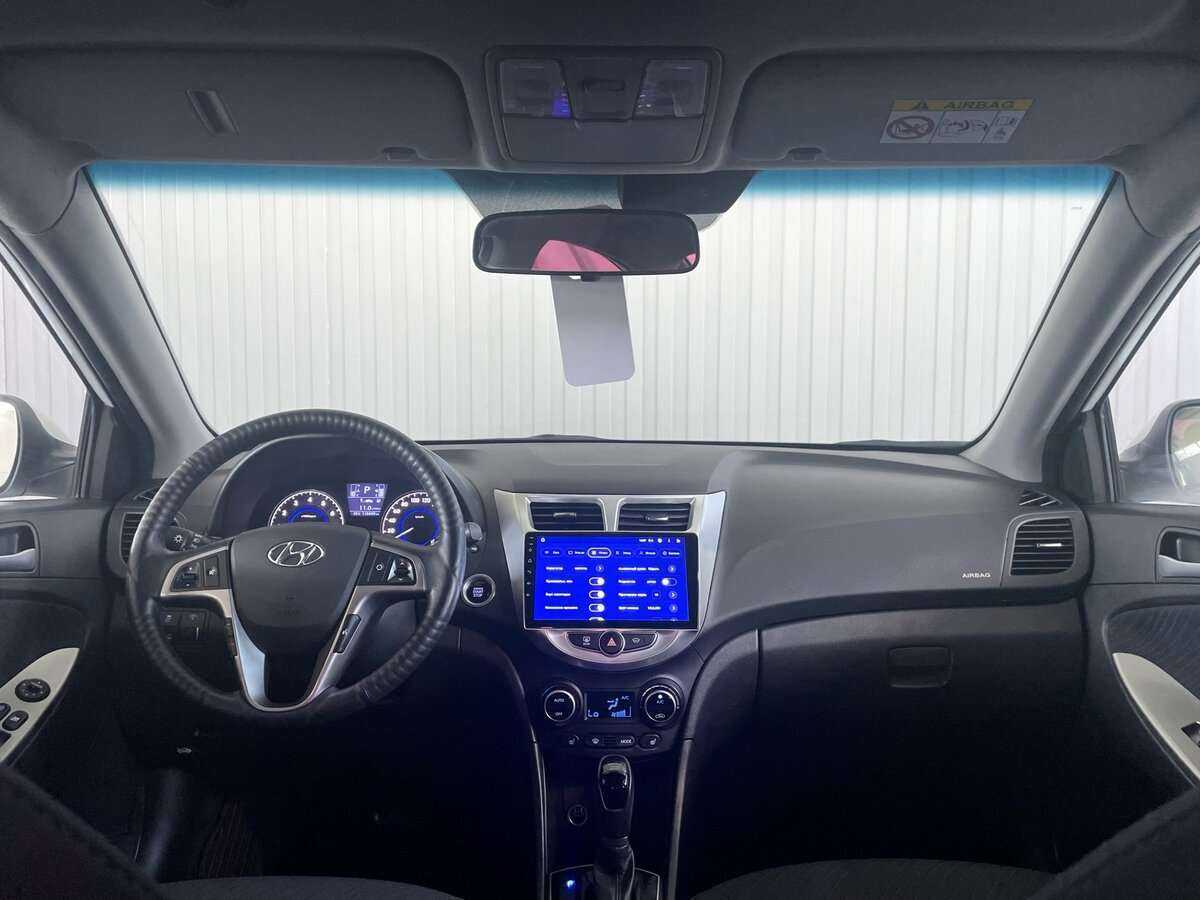 Купить Hyundai Solaris, 2016, 118 449 км, фото №9