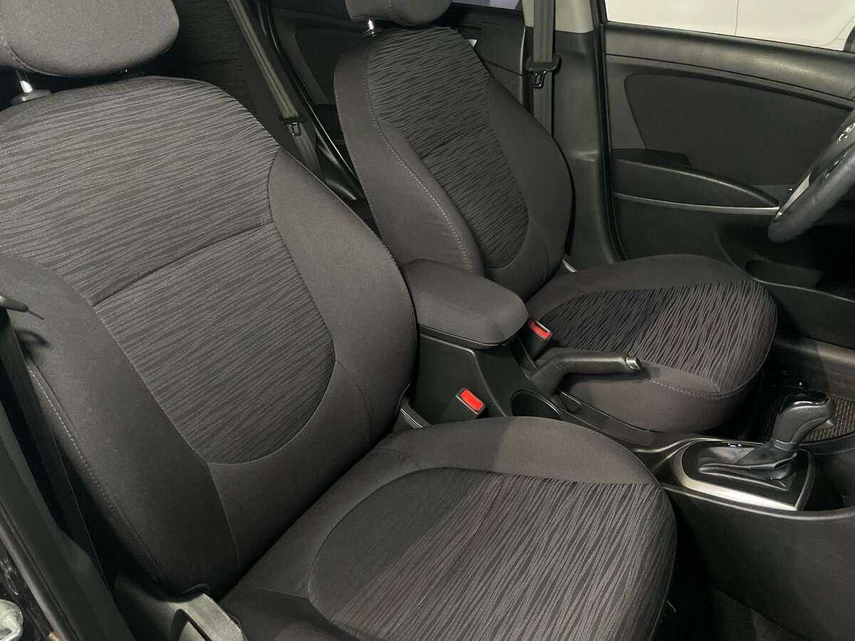 Купить Hyundai Solaris, 2016, 157 979 км, фото №16