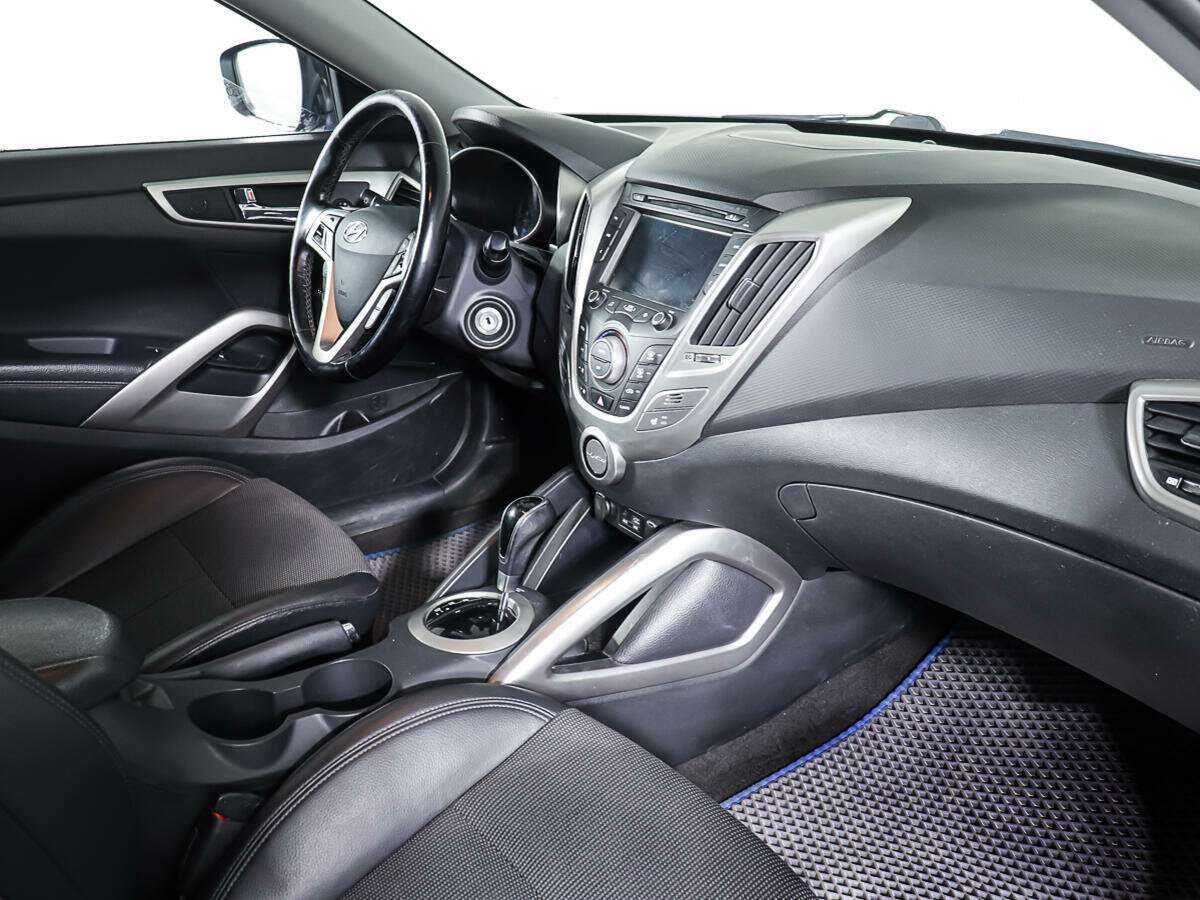 Купить Hyundai Veloster, 2015, 133 968 км, фото №9