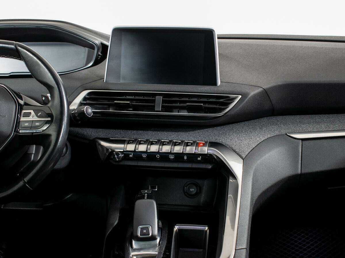 Купить Peugeot 5008, 2018, 164 261 км, фото №9