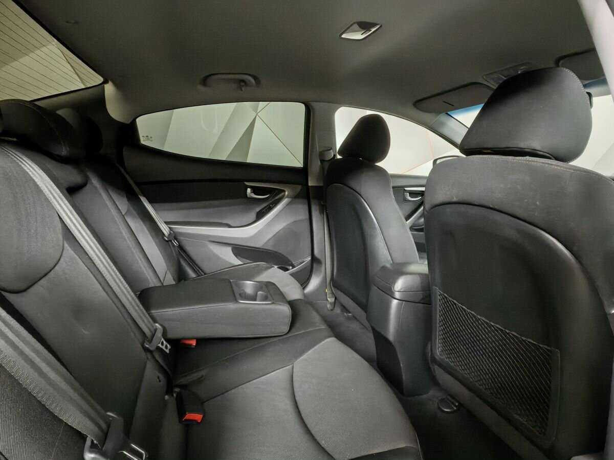 Купить Hyundai Elantra, 2015, 69 924 км, фото №12