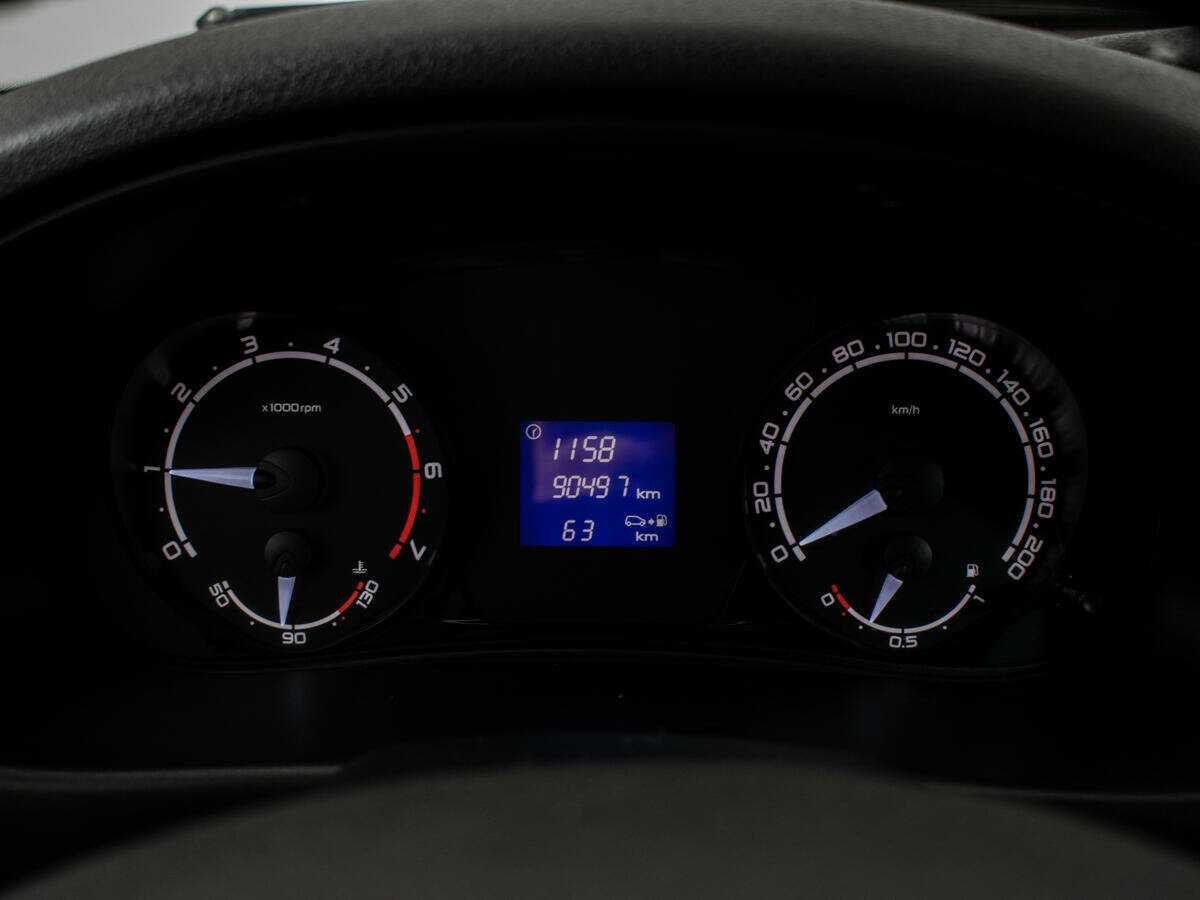 Купить Lada (ВАЗ) Priora, 2017, 90 494 км, фото №10