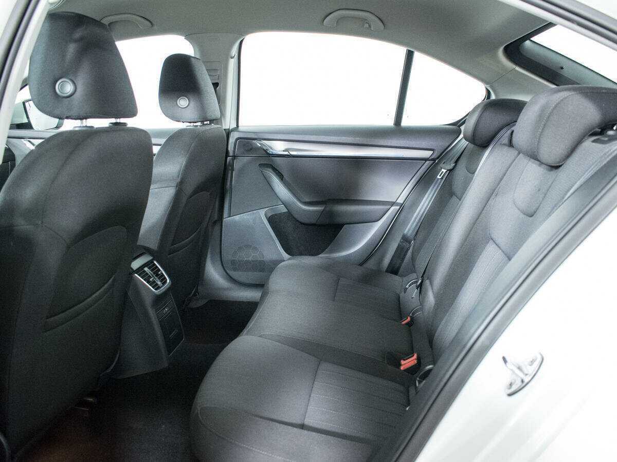 Купить Skoda Octavia, 2017, 58 136 км, фото №10