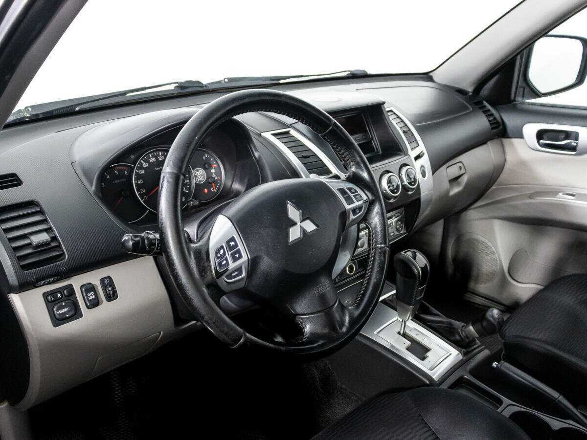Купить Mitsubishi Pajero Sport, 2012, 217 149 км, фото №11