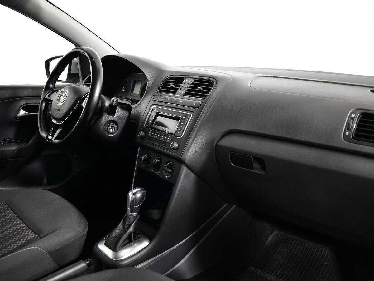 Купить Volkswagen Polo, 2017, 144 962 км, фото №9