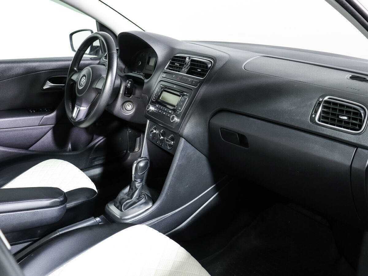 Купить Volkswagen Polo, 2012, 171 626 км, фото №9