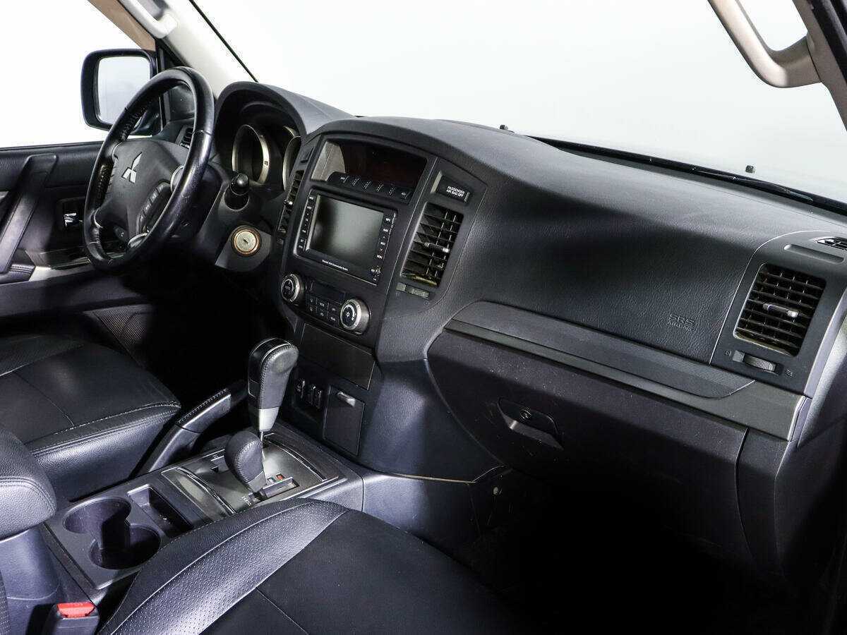 Купить Mitsubishi Pajero, 2012, 191 617 км, фото №7