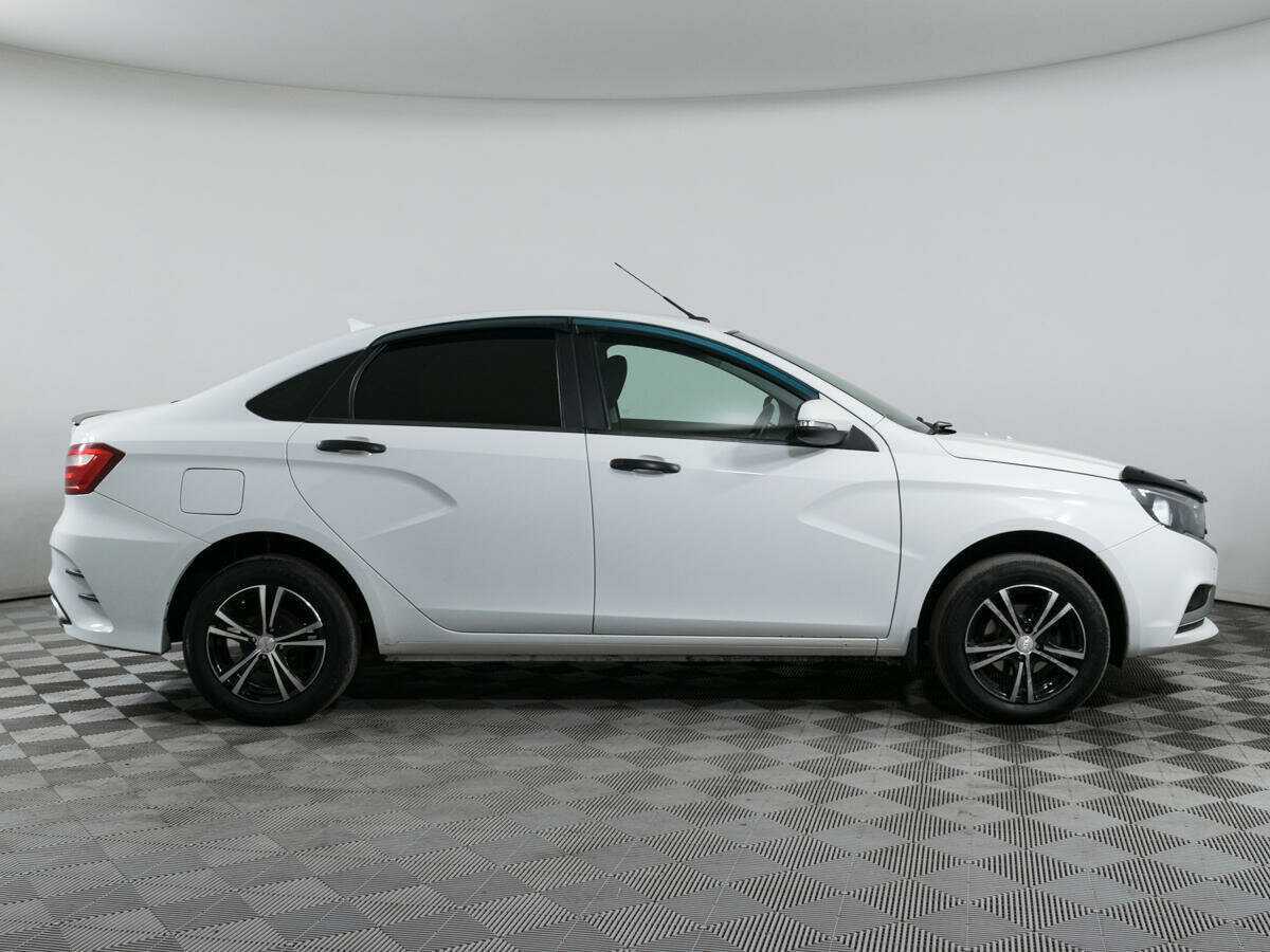 Купить Lada (ВАЗ) Vesta, 2019, 206 000 км, фото №4