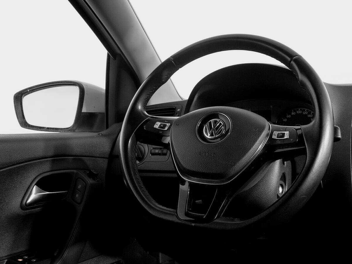 Купить Volkswagen Polo, 2017, 77 025 км, фото №14