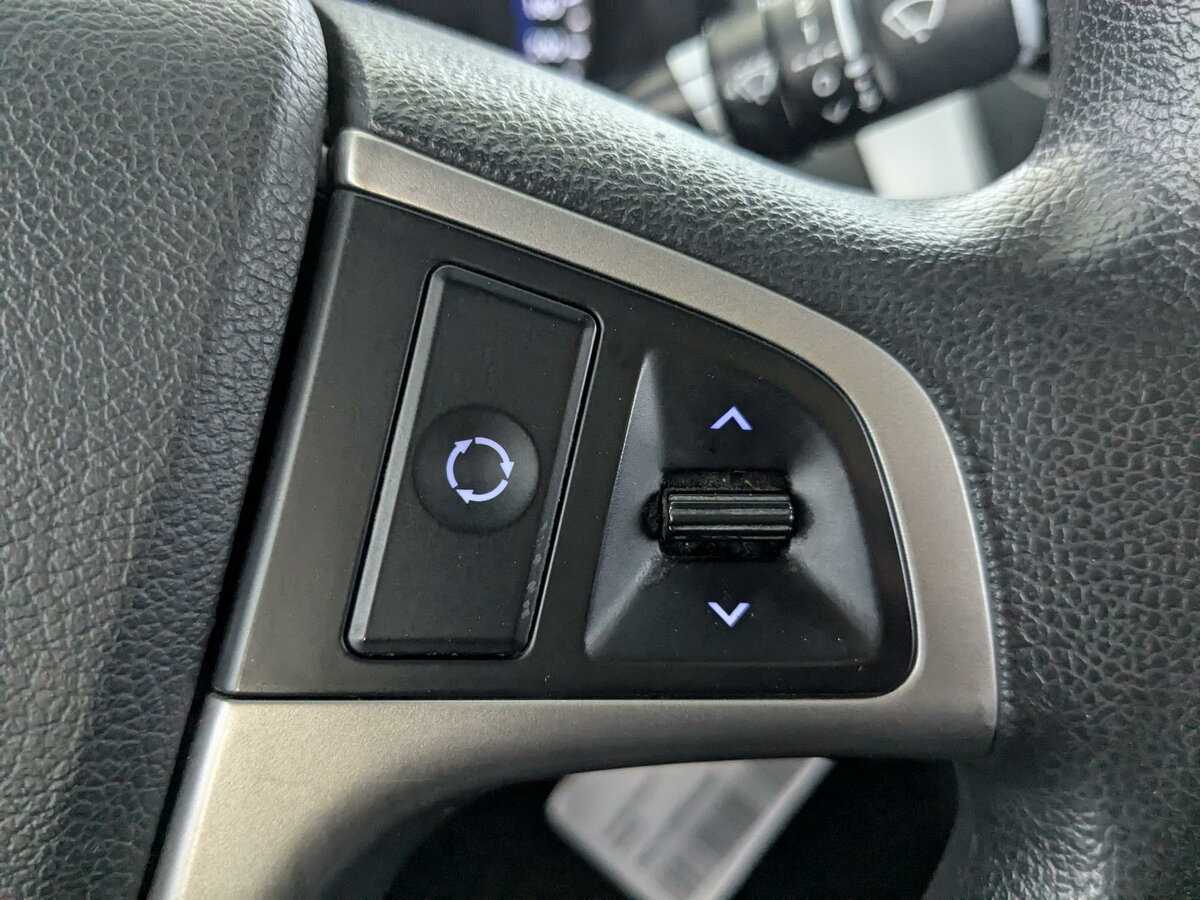 Купить Hyundai Solaris, 2015, 120 409 км, фото №21