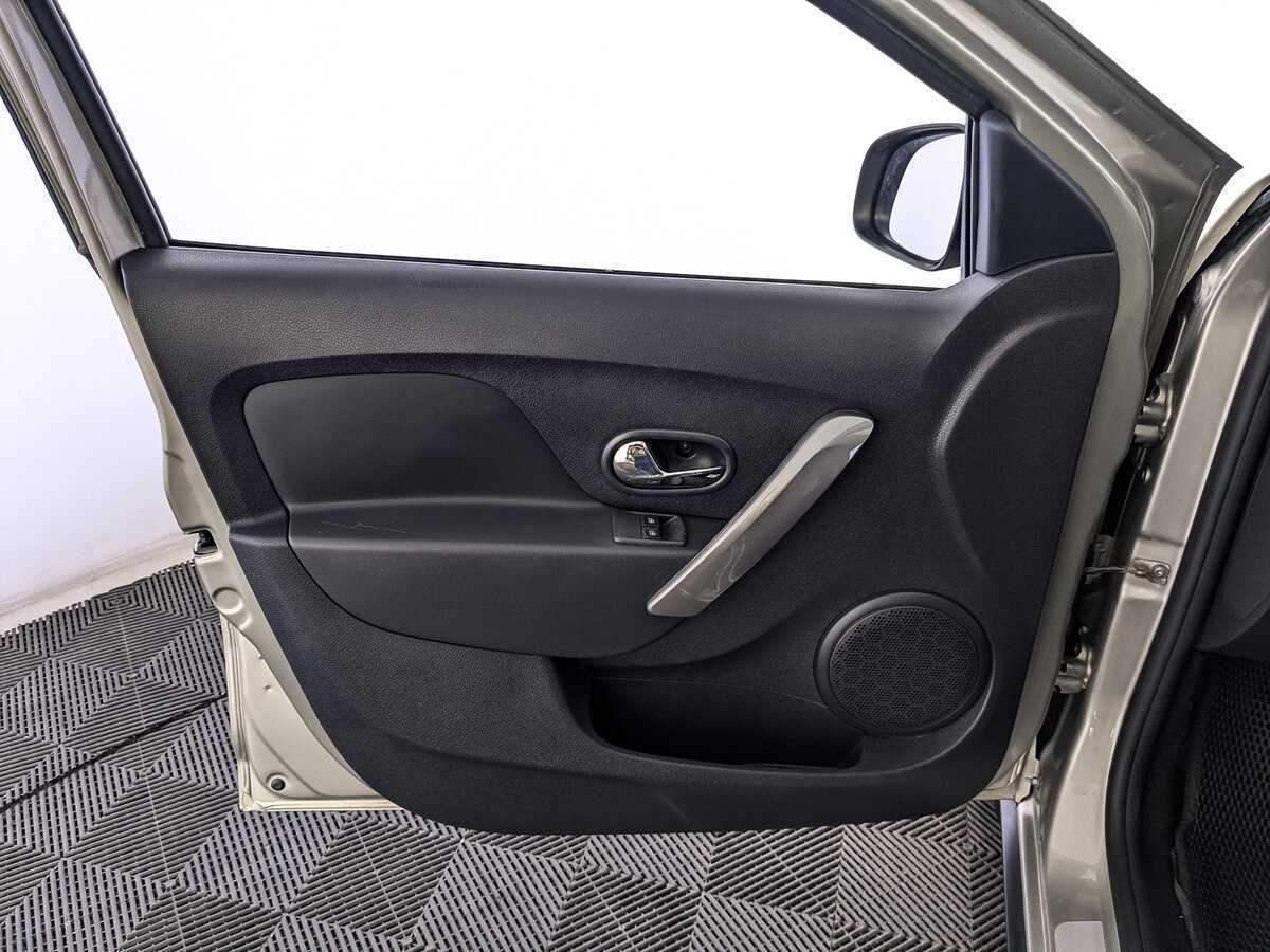 Купить Renault Logan, 2020, 153 822 км, фото №15