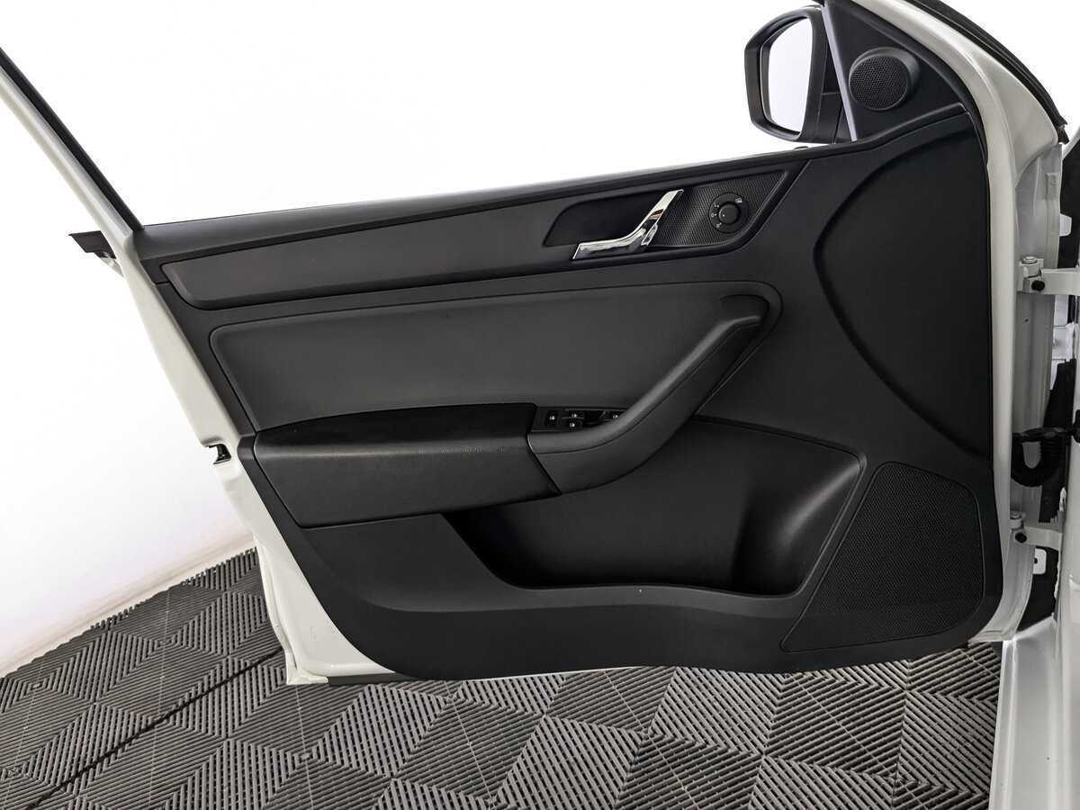 Купить Skoda Rapid, 2017, 147 008 км, фото №15