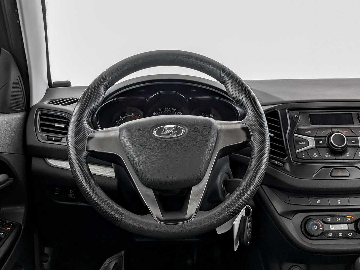 Купить Lada (ВАЗ) Vesta, 2016, 66 845 км, фото №17