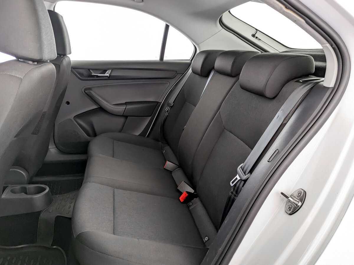 Купить Skoda Rapid, 2019, 91 326 км, фото №10