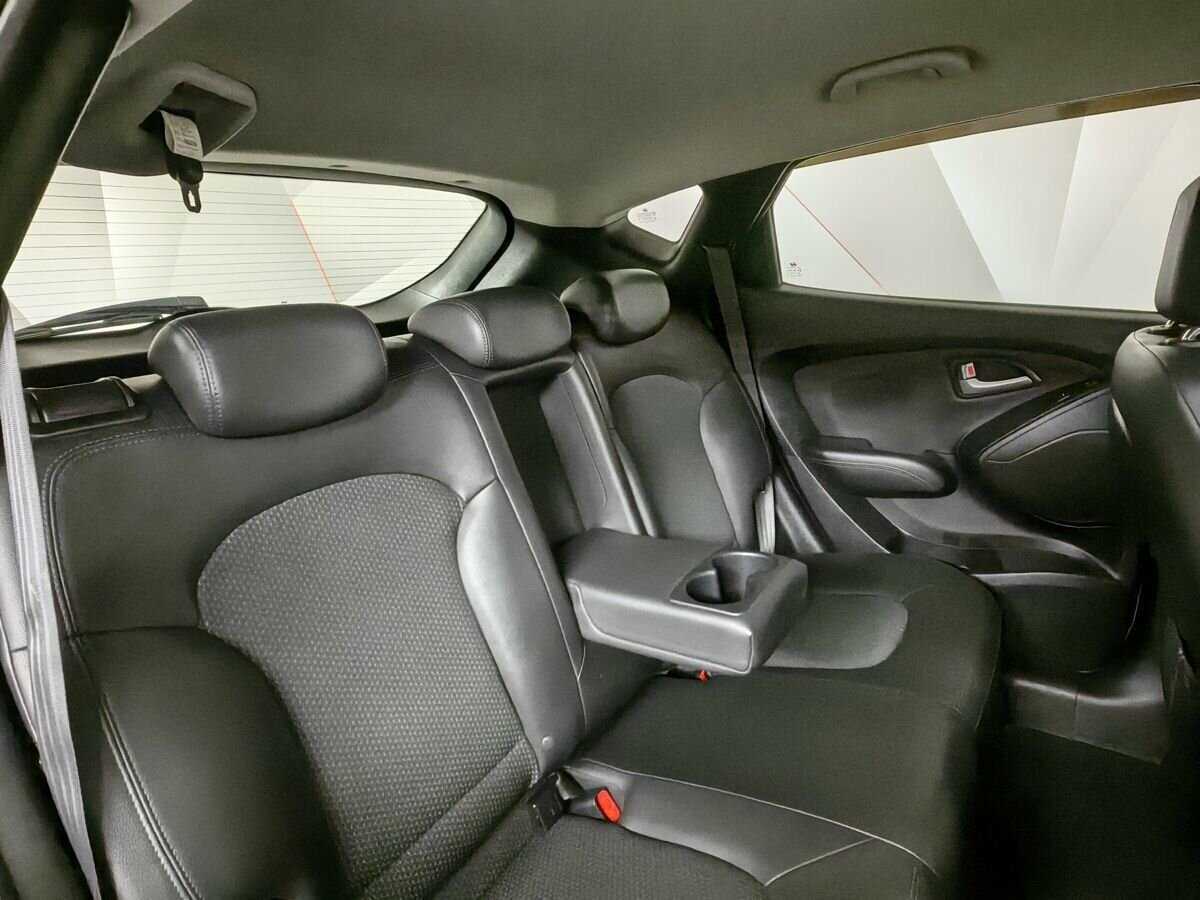 Купить Hyundai ix35, 2012, 178 651 км, фото №12