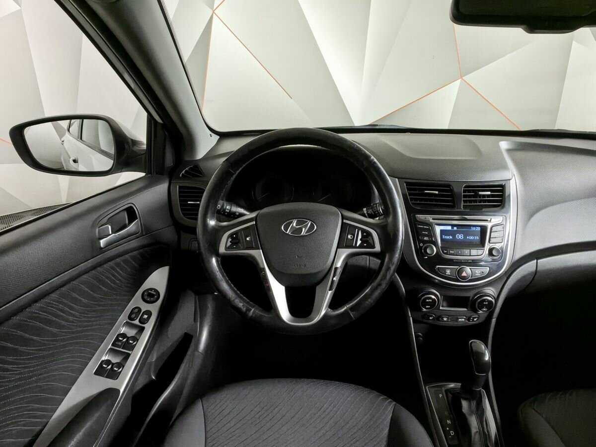 Купить Hyundai Solaris, 2014, 99 339 км, фото №15