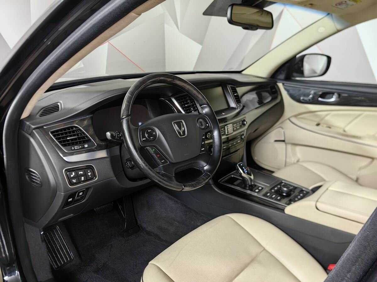 Купить Hyundai Equus Limousine 6AT, 2013, 100 744 км, фото №14