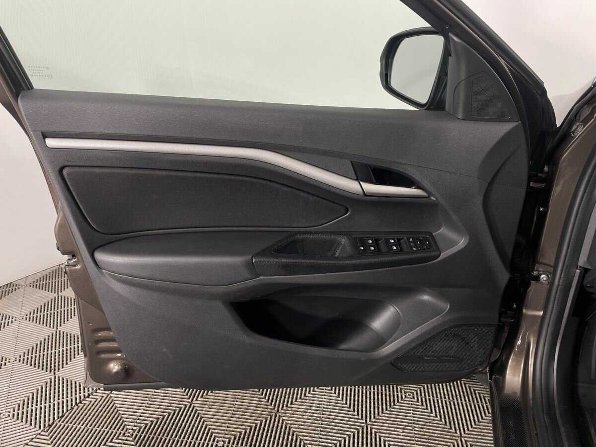 Купить Lada (ВАЗ) Vesta, 2021, 86 566 км, фото №8