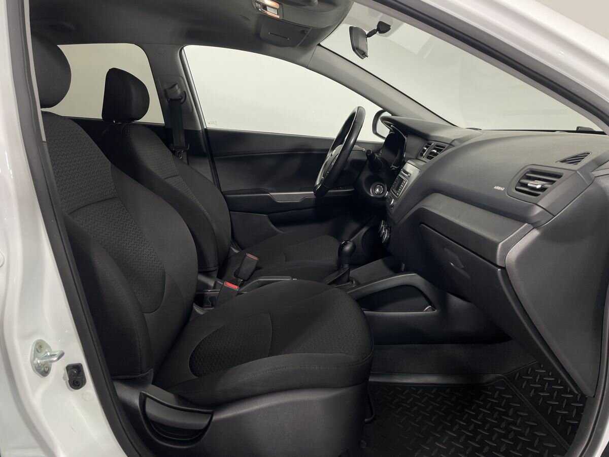 Купить Kia Rio, 2017, 73 846 км, фото №14