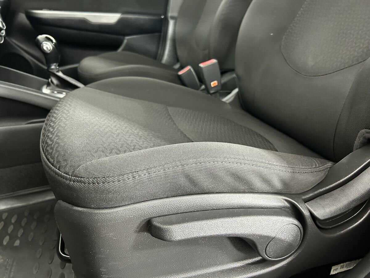 Купить Kia Rio 6-speed, 2014, 107 686 км, фото №9