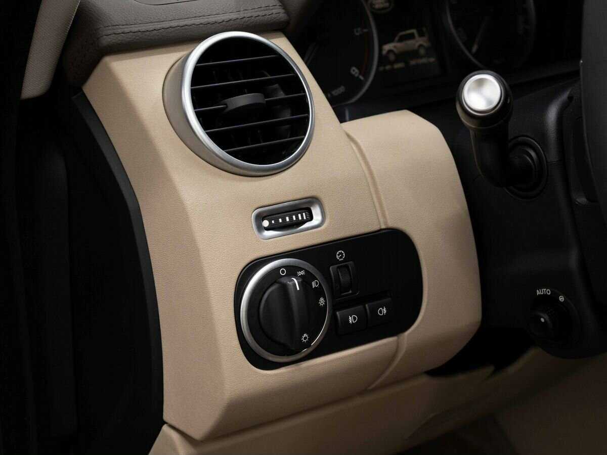 Купить Land Rover Discovery, 2014, 340 000 км, фото №23
