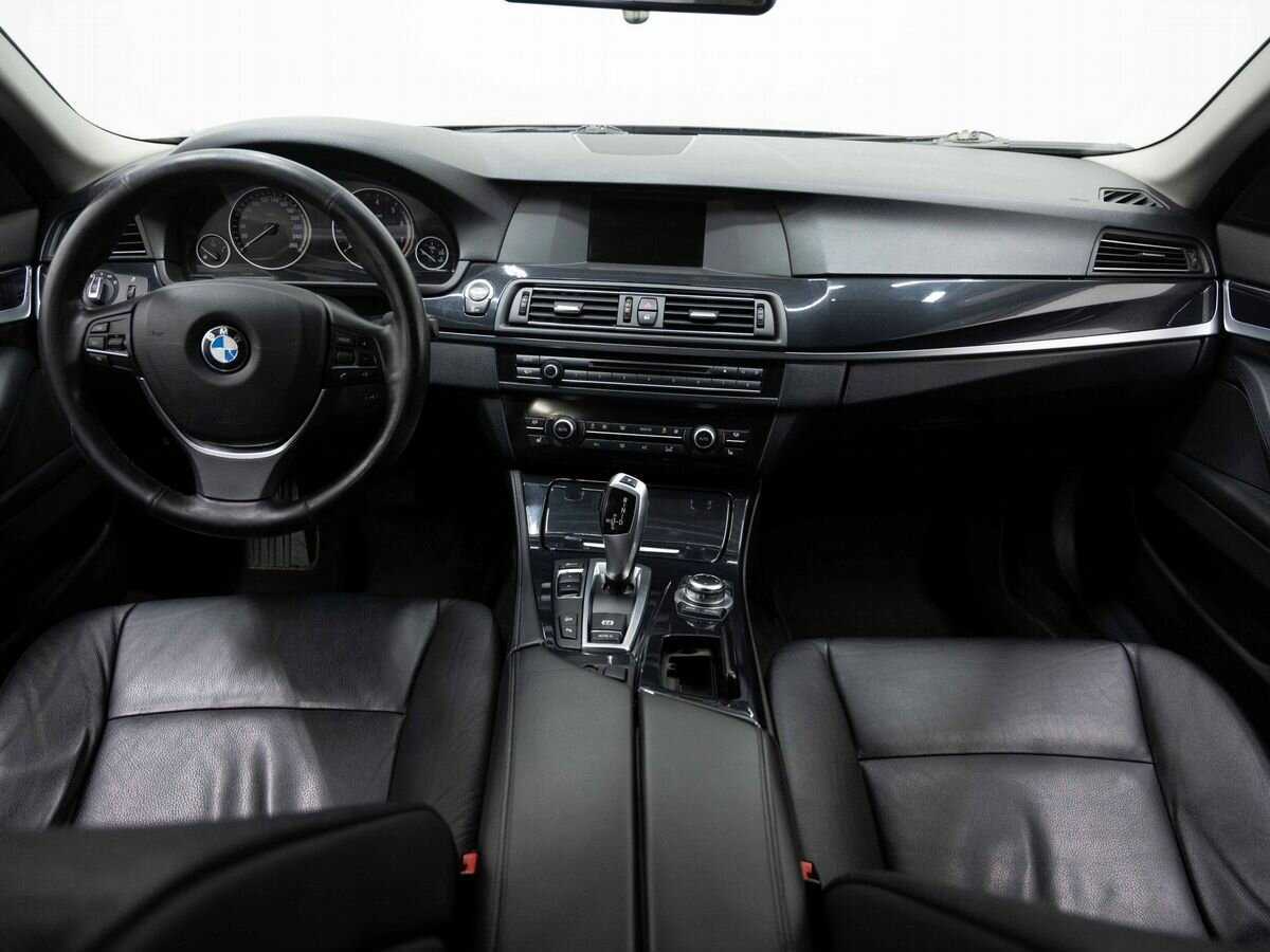 Купить BMW 5 серии 528i xDrive, 2012, 194 204 км, фото №13