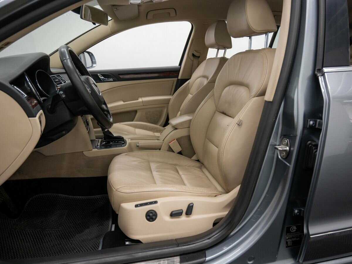 Купить Skoda Superb, 2012, 288 337 км, фото №15