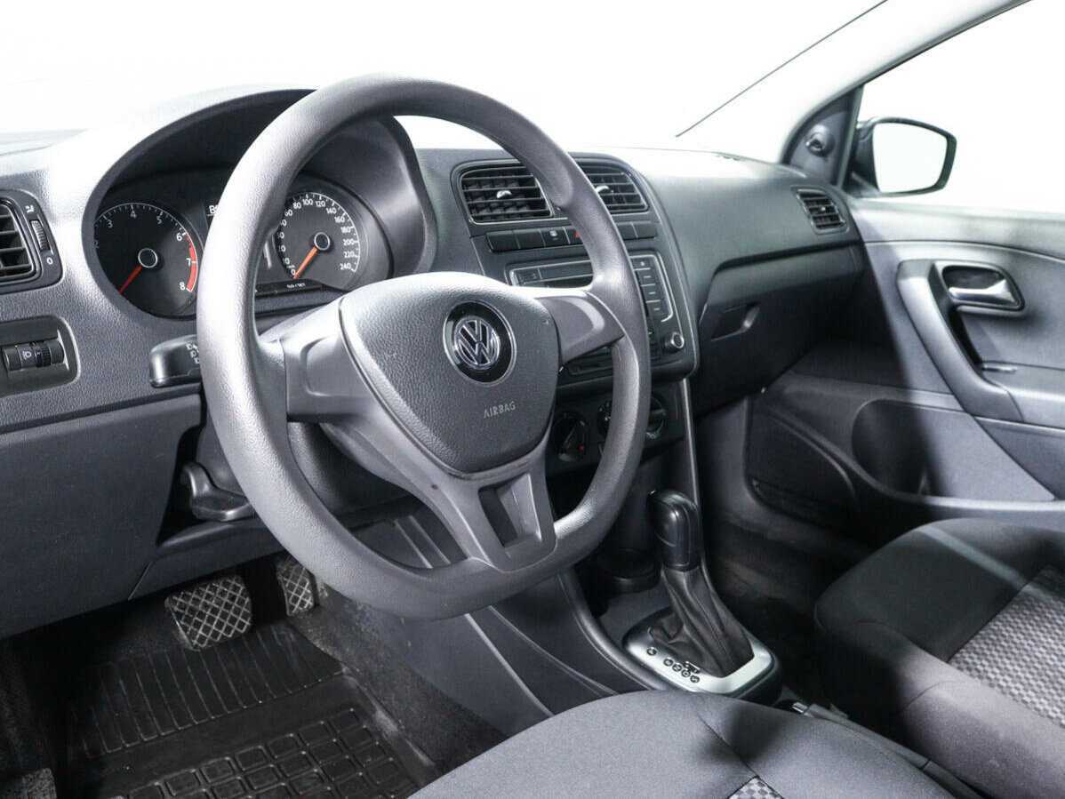 Купить Volkswagen Polo, 2019, 112 283 км, фото №12