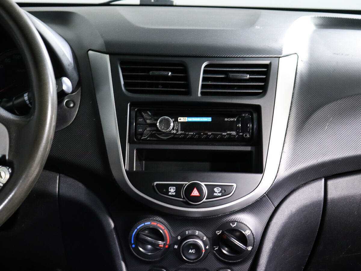 Купить Hyundai Solaris, 2013, 206 565 км, фото №13