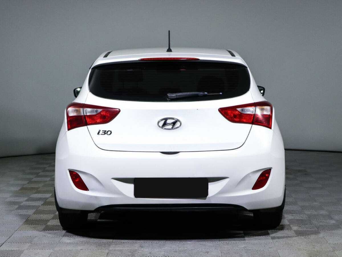 Купить Hyundai i30, 2013, 218 378 км, фото №6