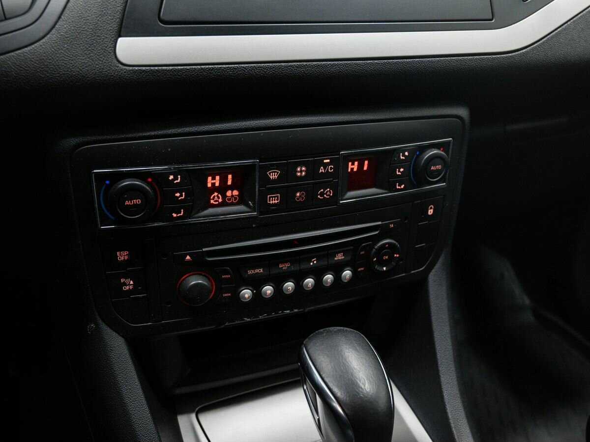 Купить Citroen C5, 2012, 319 982 км, фото №19
