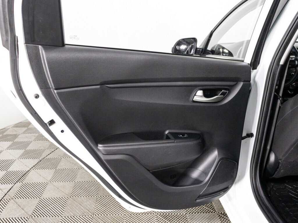 Купить Kia Rio, 2020, 119 129 км, фото №25