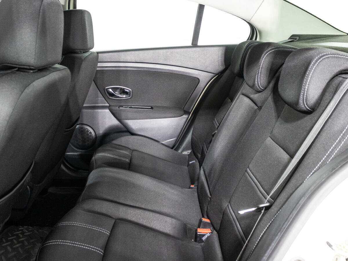 Купить Renault Fluence, 2013, 189 198 км, фото №10