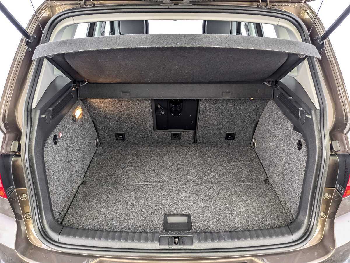 Купить Volkswagen Tiguan, 2016, 177 499 км, фото №10