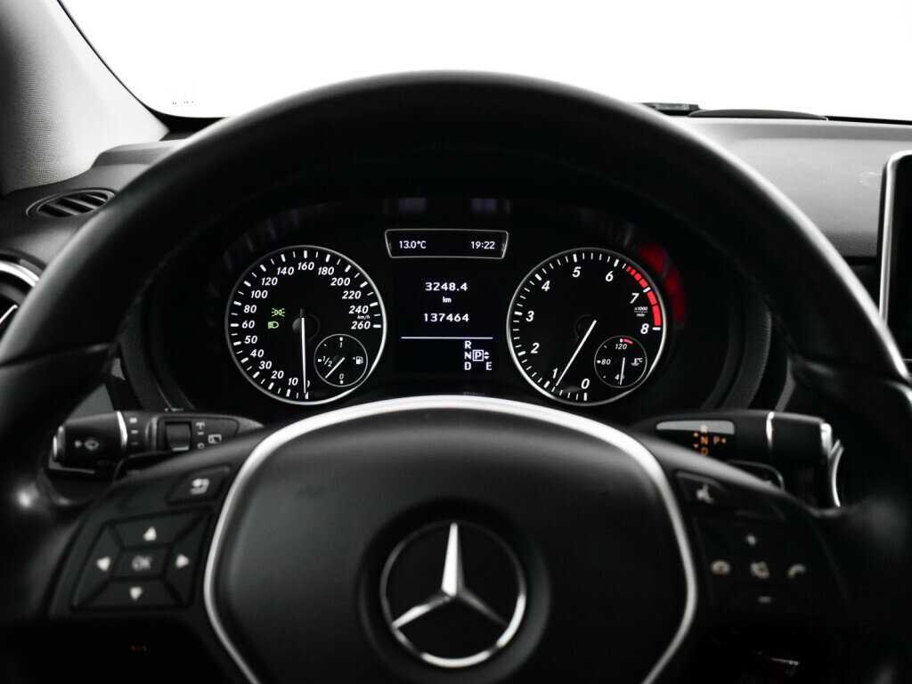 Купить Mercedes-Benz B-Класс 180, 2014, 137 463 км, фото №11