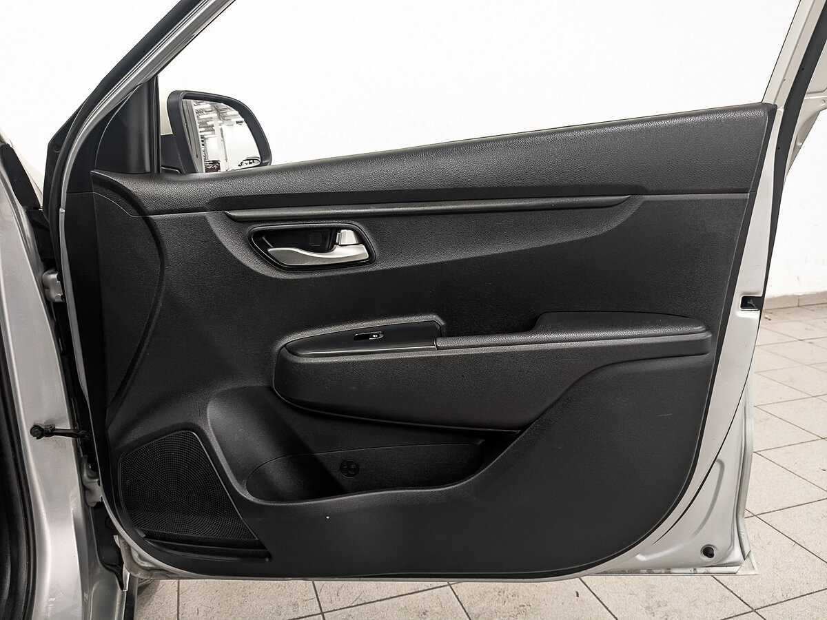 Купить Kia Rio X-Line, 2020, 188 971 км, фото №25