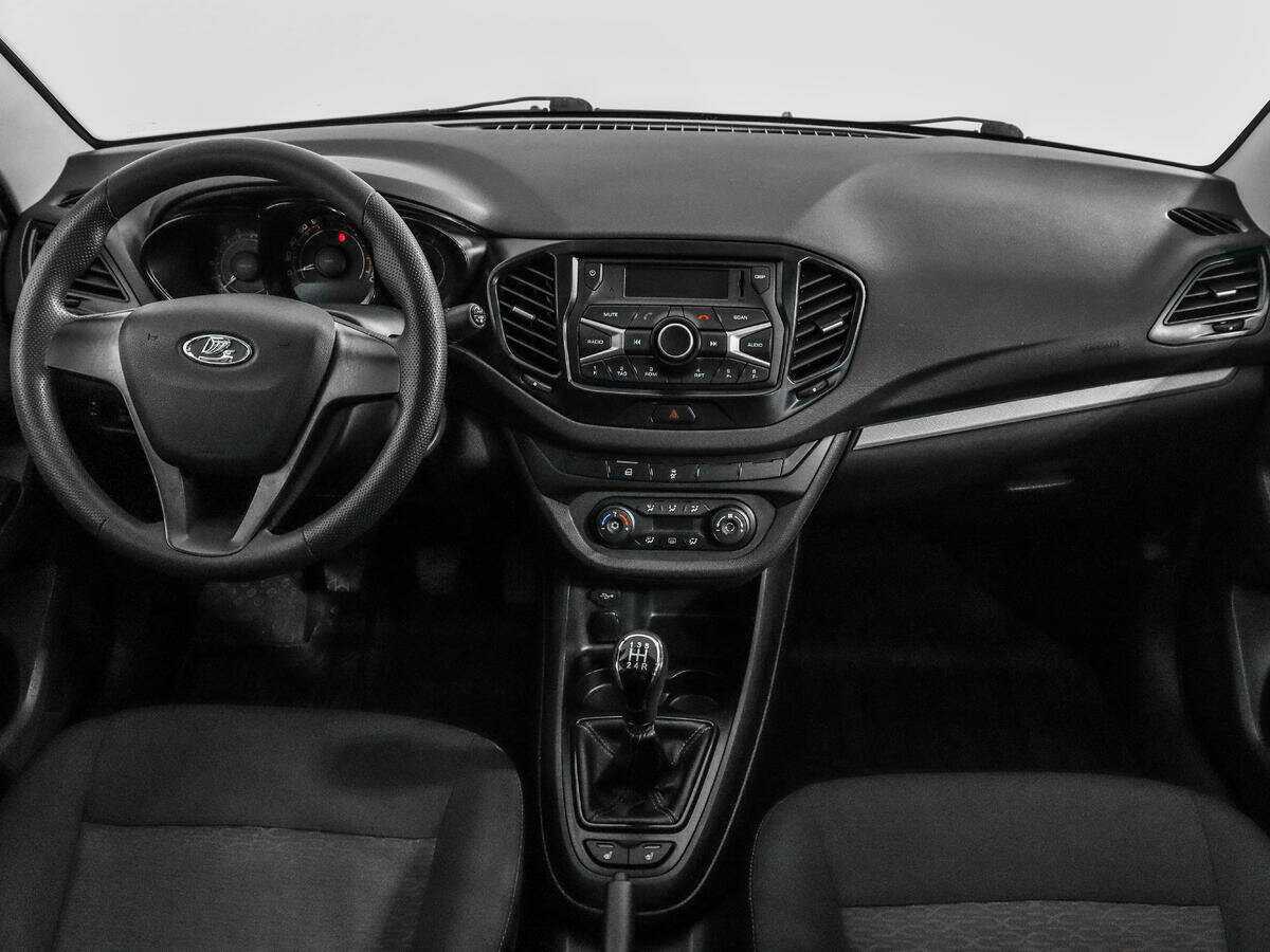 Купить Lada (ВАЗ) Vesta, 2017, 152 462 км, фото №12