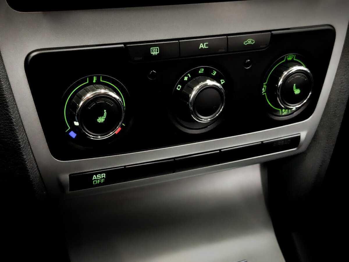 Купить Skoda Octavia, 2013, 162 320 км, фото №24