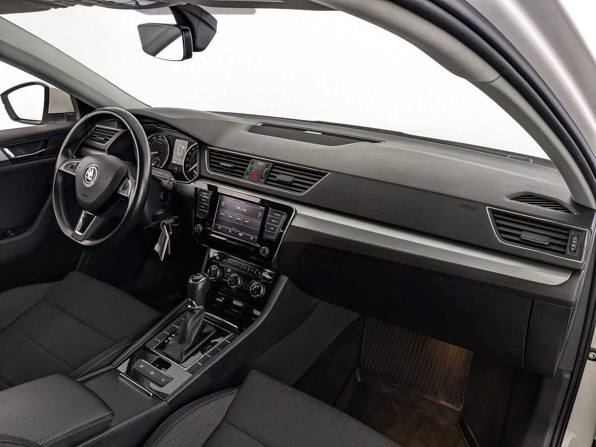 Купить Skoda Superb, 2018, 116 628 км, фото №13