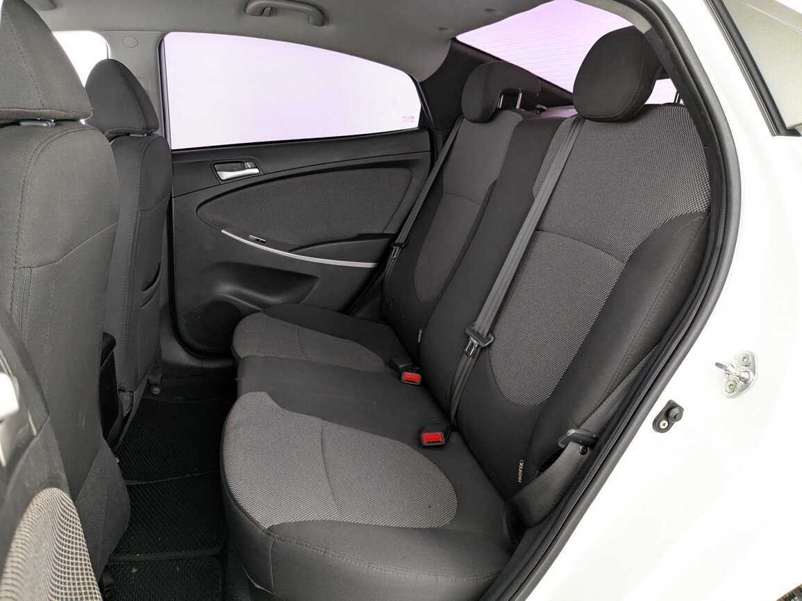 Купить Hyundai Solaris, 2013, 201 000 км, фото №10